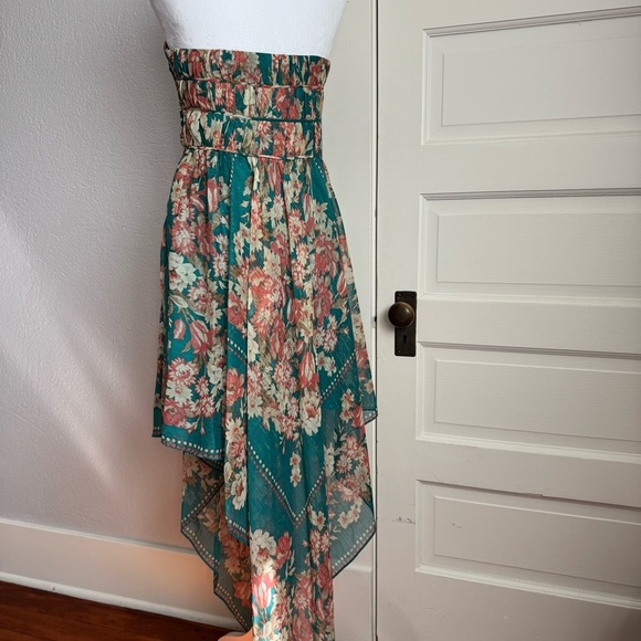 Pearl by Georgina Chapman Strapless Floral Handkerchief Hem Dress - Picture 7 of 14